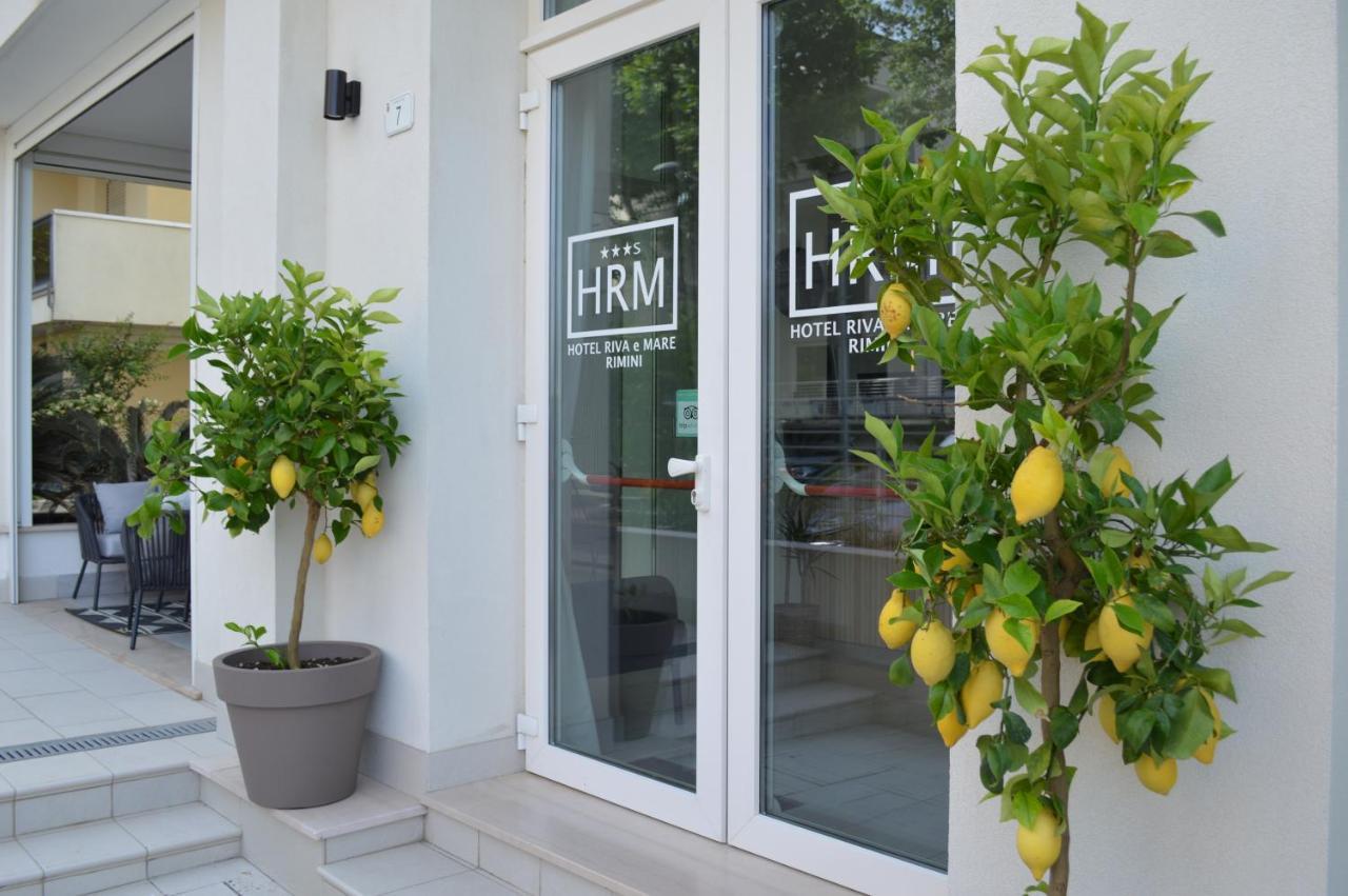 Hotel Riva E Mare Rimini Bagian luar foto