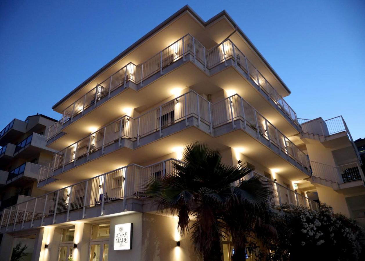 Hotel Riva E Mare Rimini Bagian luar foto